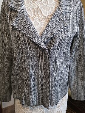 Black & White Knit Blazer Jacket